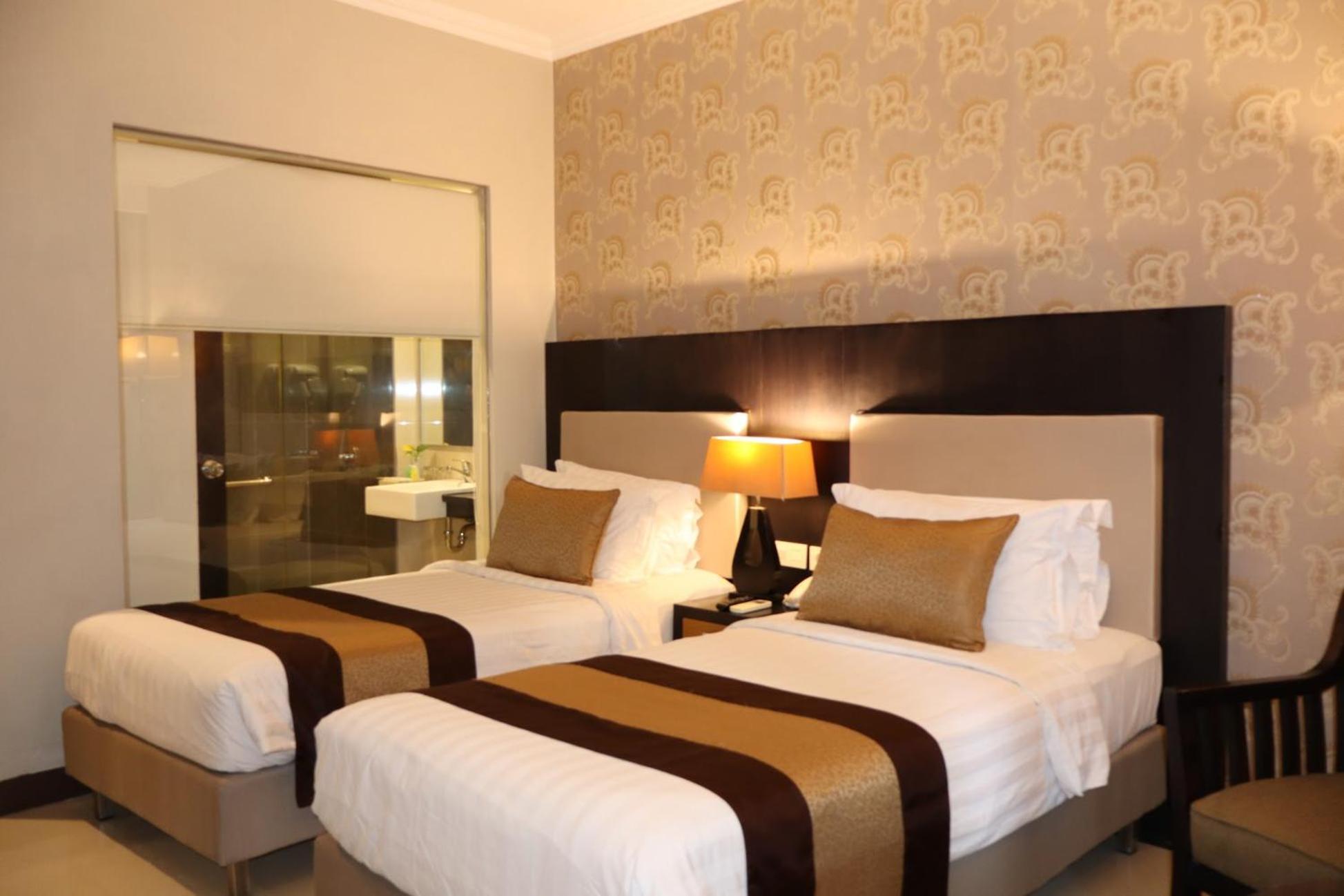 The Victoria Yogyakarta 3*